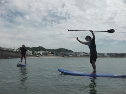7/10 AM SUP(サップ、スタンドアップパドル)体験スクール付きレンタル   鎌倉ハイサーフ