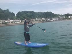 7/13 AM SUP(サップ、スタンドアップパドル)体験スクール付きレンタル 鎌倉ハイサーフ