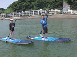 8/4 AM2 SUP(サップ、スタンドアップパドル)体験スクール付きレンタル  鎌倉ハイサーフ