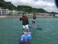8/9 AM SUP(サップ、スタンドアップパドル)体験スクール付きレンタル  鎌倉ハイサーフ