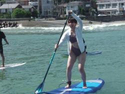 8/10 PM SUP(サップ、スタンドアップパドル)体験スクール付きレンタル  鎌倉ハイサーフ