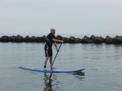 6/8 AM SUP(サップ、スタンドアップパドル)体験スクール付きレンタル   鎌倉ハイサーフ