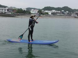 6/8 AM SUP(サップ、スタンドアップパドル)体験スクール付きレンタル   鎌倉ハイサーフ