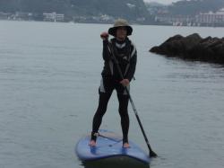 6/8 AM SUP(サップ、スタンドアップパドル)体験スクール付きレンタル   鎌倉ハイサーフ