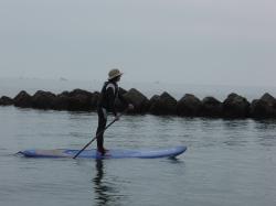 6/8 AM SUP(サップ、スタンドアップパドル)体験スクール付きレンタル   鎌倉ハイサーフ