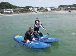 7/4 AM SUP(サップ、スタンドアップパドル)体験スクール付きレンタル   鎌倉ハイサーフ