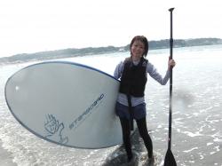 7/4 AM SUP(サップ、スタンドアップパドル)体験スクール付きレンタル   鎌倉ハイサーフ