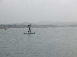 7/8 AM SUP(サップ、スタンドアップパドル)体験スクール付きレンタル  鎌倉ハイサーフ