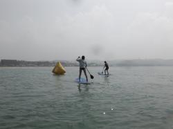 7/8 AM SUP(サップ、スタンドアップパドル)体験スクール付きレンタル  鎌倉ハイサーフ