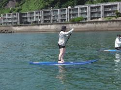 7/13 AM SUP(サップ、スタンドアップパドル)体験スクール付きレンタル  鎌倉ハイサーフ