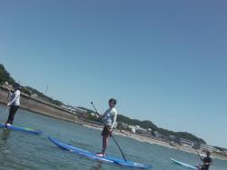 7/25 AM SUP(サップ、スタンドアップパドル)体験スクール付きレンタル  鎌倉ハイサーフ