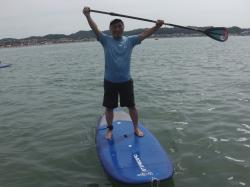 8/9 AM １ SUP(サップ、スタンドアップパドル)体験スクール付きレンタル  鎌倉ハイサーフ