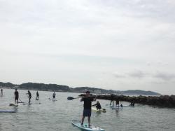 8/9 AM2 SUP(サップ、スタンドアップパドル)体験スクール付きレンタル   鎌倉ハイサーフ