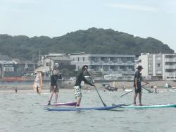 8/15 PM2 SUP(サップ、スタンドアップパドル)体験スクール付きレンタル  鎌倉ハイサーフ