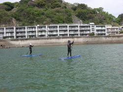 4/12 AM SUP(サップ、スタンドアップパドル)体験スクール付きレンタル  鎌倉ハイサーフ